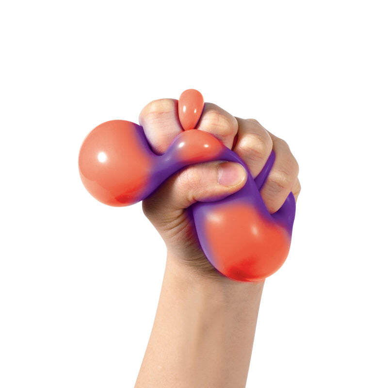 NeeDoh Color Change Squeeze Heart - US 8722