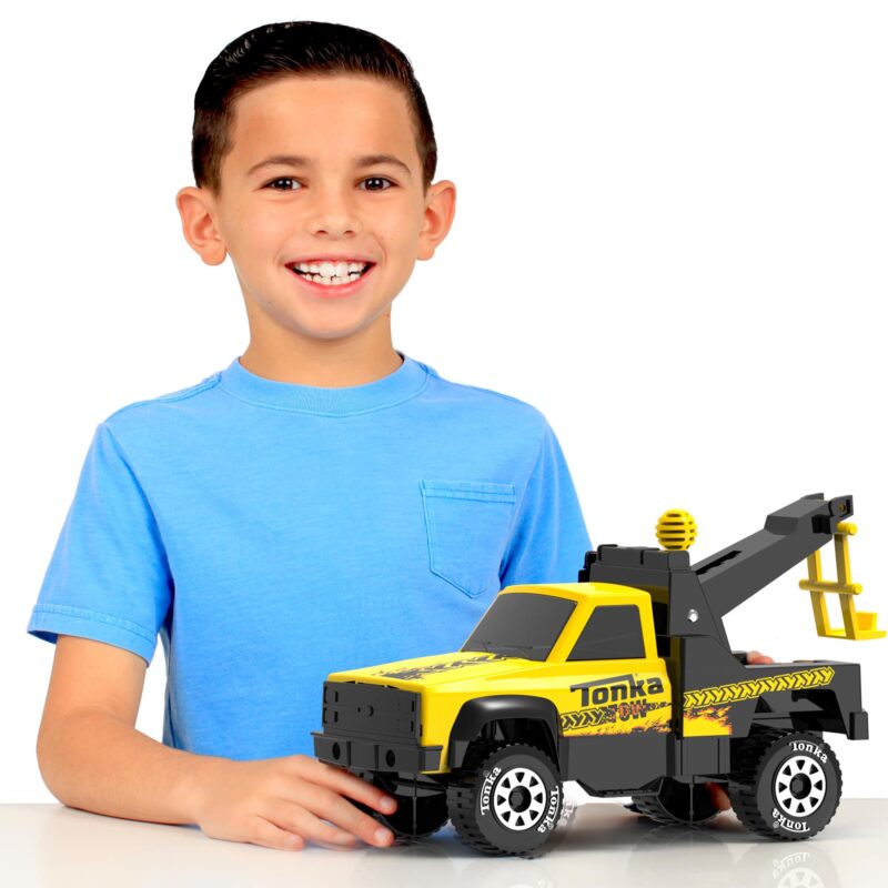 Tonka Tow Truck - US 7609